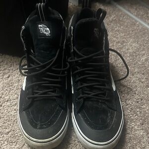 Vans MTE black/gray/white